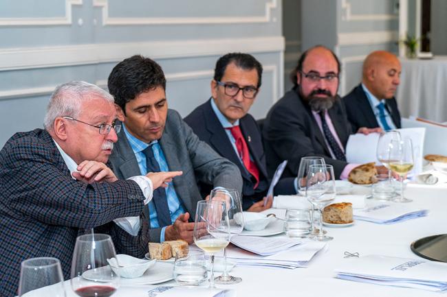 LAS FOTOS de la reunión del Jurado de la III Edición de los Premios INFOPLAY al Juego Responsable