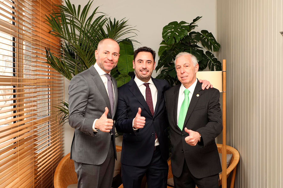 EN EXCLUSIVA La FOTO HISTÓRICA de tres GRANDES PRESIDENTES de GRECOJOC