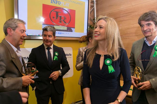 LAS FOTOS DE LA ENTREGA DE PREMIOS INFOPLAY AL JUEGO RESPONSABLE