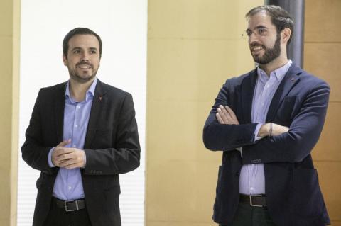 ¡BIENVENIDO MINISTRO! La foto más esperada: VISITA de ALBERTO GARZÓN a la DGOJ