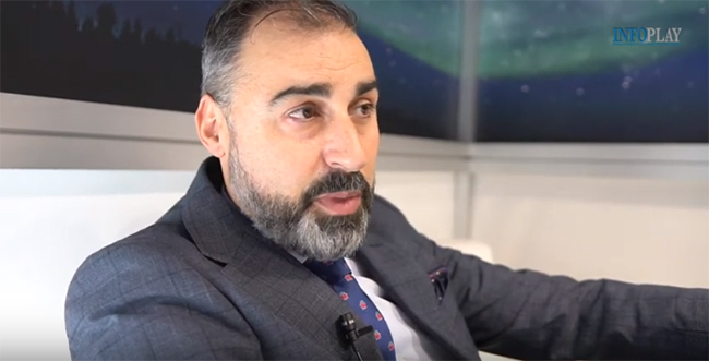 David Parra, Jefe de Ventas para Salones de Bally Wulff