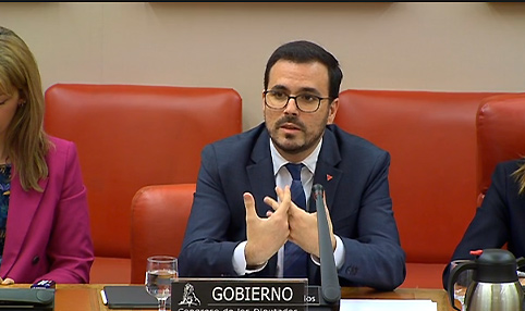 Alberto Garzón: “La prohibición ha demostrado no ser la solución como ha pasado con los datos del consumo de tabaco