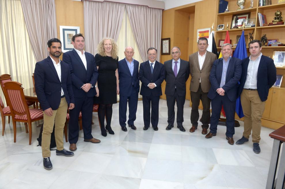 Betfred, recibido por la cúpula del gobierno ceutí 