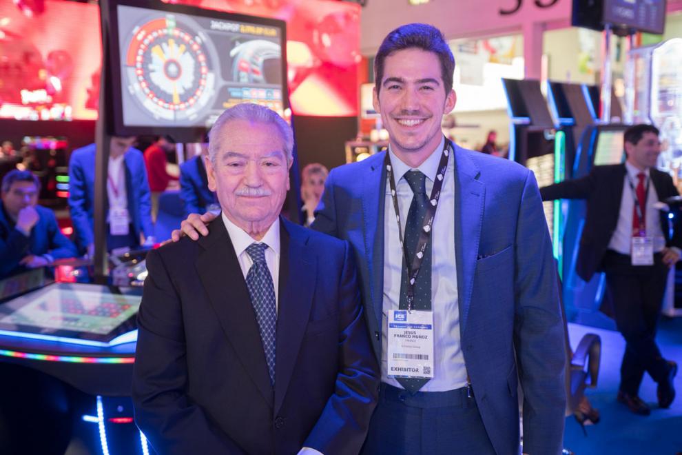 GALERÍA DE LONDRES patrocinada por ¡MAMBO! de CARFAMA Exhibición de experiencia, fuerza y tecnología en la feria más importante del mundo