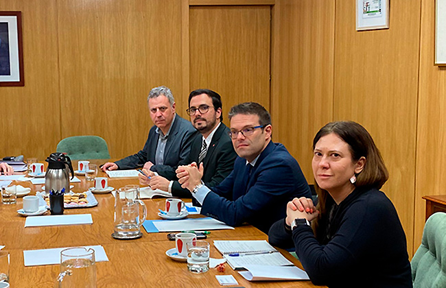 Desde ayer miércoles, Alberto Garzón comienza una ronda de reuniones con organizaciones de consumo