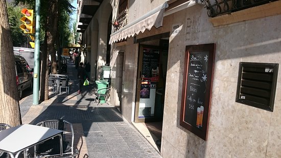 La marca de whisky J&B aporta un millón para ayudar a la hostelería de España y Portugal