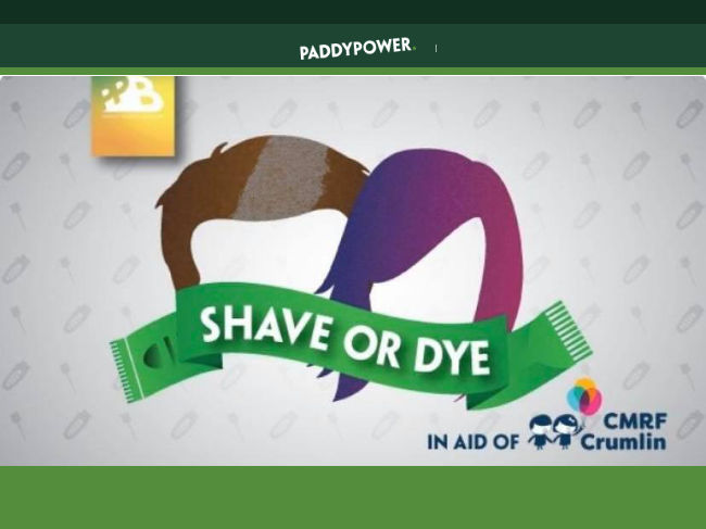 Empleados de PaddyPower Betfair se cortan el pelo para recaudar fondos en la campaña "Shave or Dye" de apoyo a la lucha contra el cáncer infantil