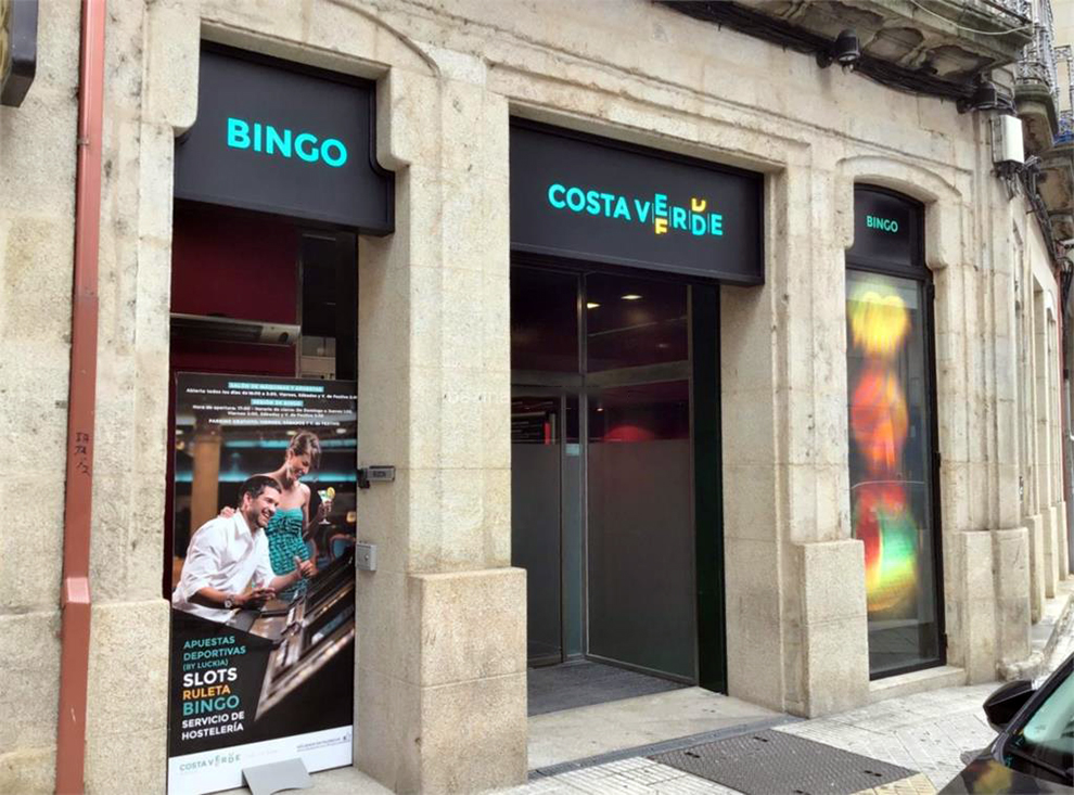  Galicia reabre de forma progresiva: con salas de máquinas abiertas y otras que esperarán a julio