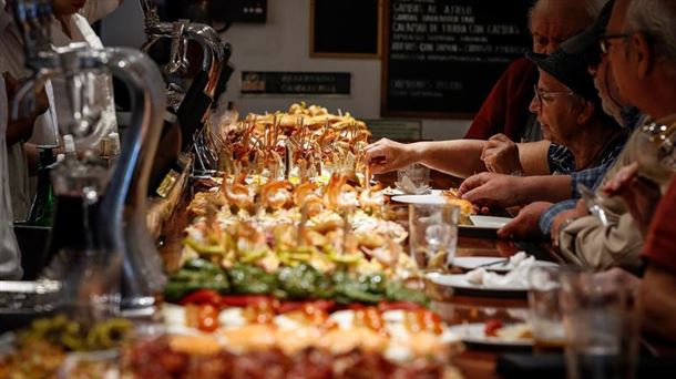 EUSKADI levanta el límite en Hostelería: aforo completo siempre que se mantegan los dos metros de seguridad