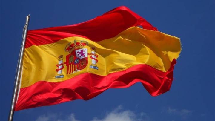 EXCLUSIVE ANALYSIS: The Spanish decreased their online gambling frequency while the use of video games and the Internet increased