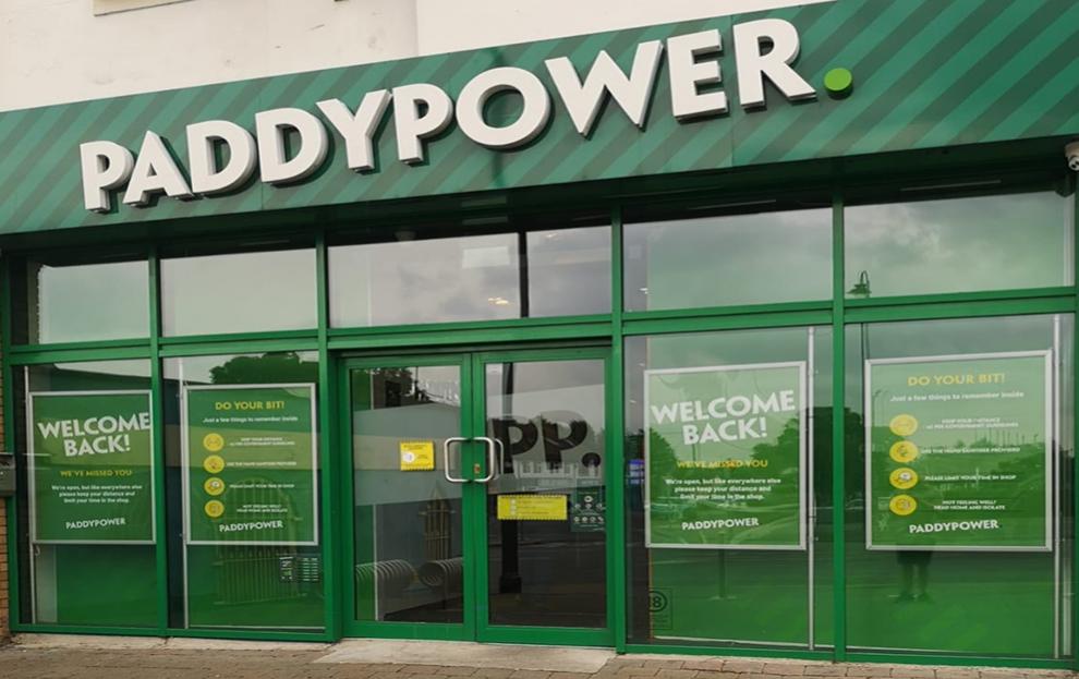 Paddy Power Betfair comparte un vídeo sobre las medidas de seguridad implementadas en sus tiendas desde la reapertura