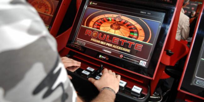  The Italian justice finally passes to Strasbourg the final decision on the claim of theland-based gambling operators with Cirsa, Codere at the head