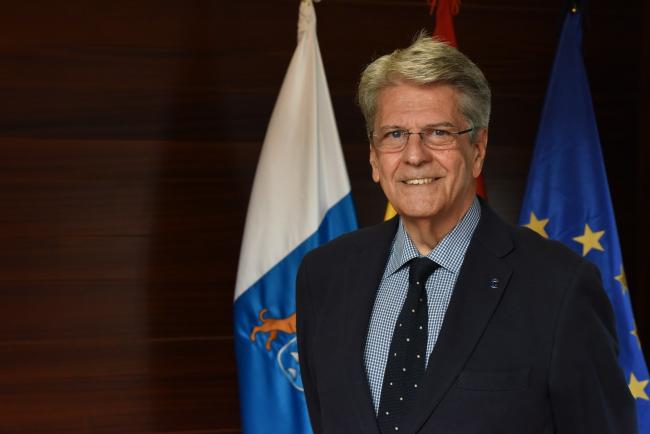 El consejero de Administraciones Públicas, Justicia y Seguridad del Gobierno de Canarias, Julio Pérez