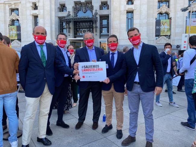 LA ASOCIACIÓN MADRILEÑA DE EMPRESARIOS DEL RECREATIVOS (AMADER) RESPALDA LA CONCENTRACIÓN DE APOYO A LA HOSTELERÍA