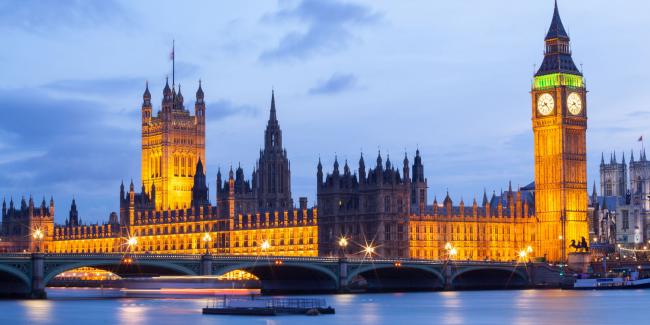 UK || Impact of Covid-19 on gambling behaviour in August 2020: The online market contracted and the number of active customers decreased 7%