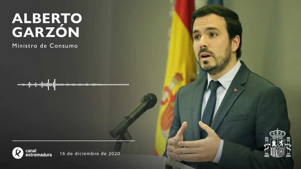 Con la que está cayendo y el vandalismo en Madrid... Alberto Garzón sigue azuzando el fuego contra Salones sin datos y con afirmaciones más que provocativas