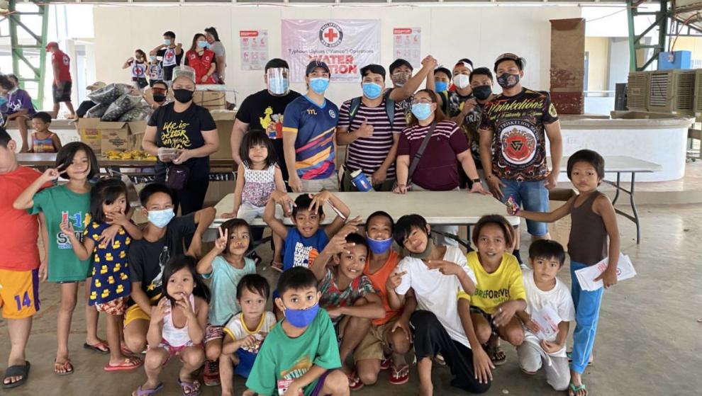  Entain Manila ayudó a 200 familias afectadas por recientes tifones (Fotos)