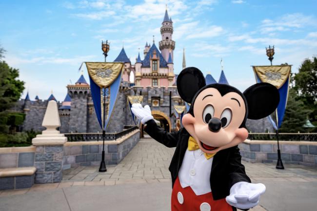 DISNEY REAPERTURA