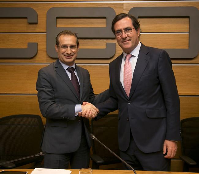 La CEOE con los Salones de Juego por la libertad de empresa y la seguridad jurídica