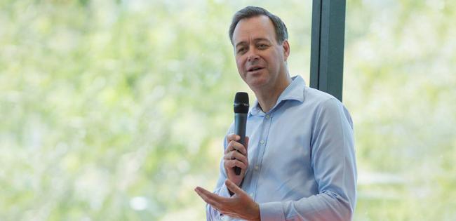  Aristocrat crece un 6 % con respecto al mismo Trimestre del 2020