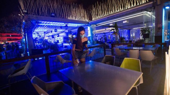  La Generalitat Valenciana estudia la extensión del horario de cierre de la hostelería