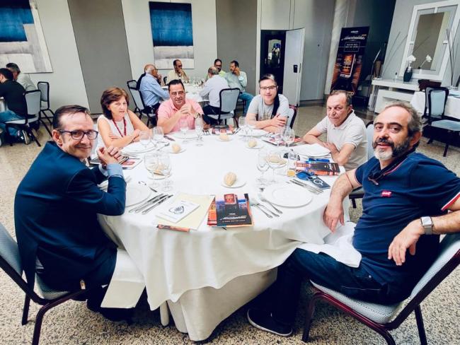 UNIDESA nos devuelve a las presentaciones presenciales: 
