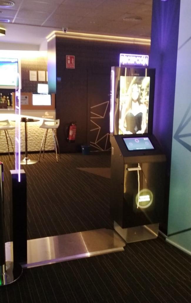 GRUPO MARINOCIO instala en sus locales deocio PLAYSTAR los CONTROLES de ACCESO MOTTAK de INFINITYGAMING