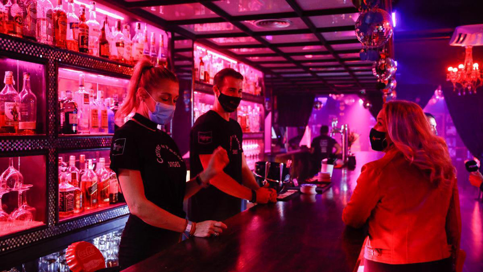 Andalucía y Madrid flexibilizarán las medidas para la hostelería y el sector del juego