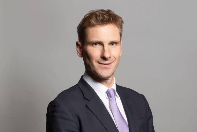 CHRIS PHILP, nuevo Ministro responsable de juego