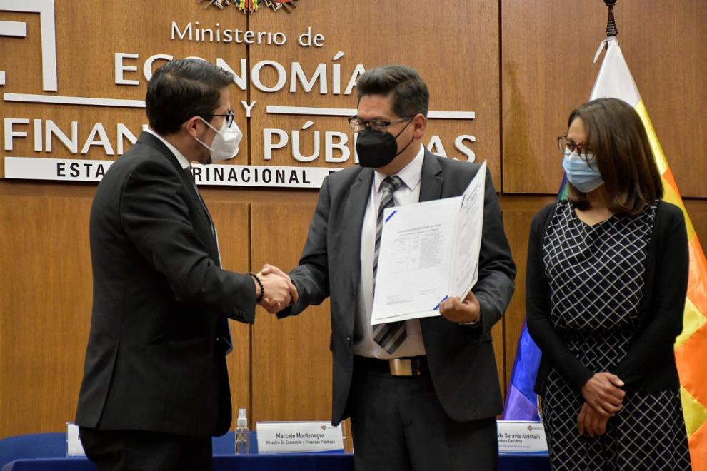 BOLIVIA: La Autoridad de Fiscalización del Juego recibe certificado ISO 9001:2015 por su Sistema de Gestión de Calidad