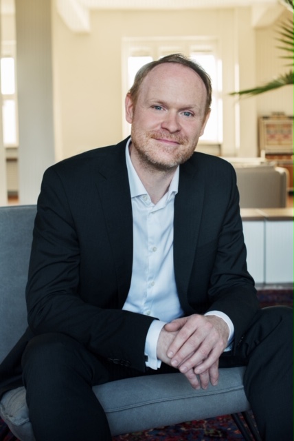 España recibe al CEO de BALLY WULFF, Philipp Lorenz