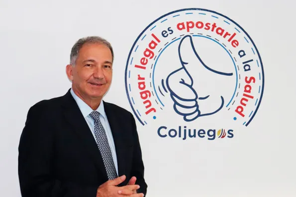 El presidente de Coljuegos, César Augusto Valencia Galiano
