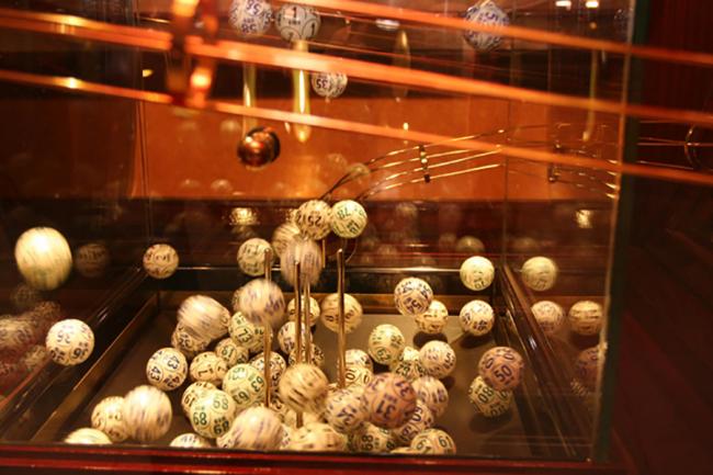 Los sindicatos y las patronales piden diálogo social para la recuperación del juego del Bingo