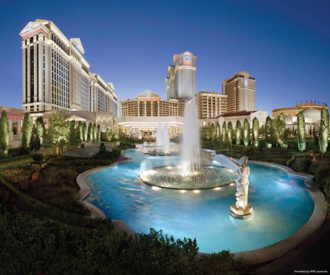  Caesars Reports Revenue Up 168.7% in 2021