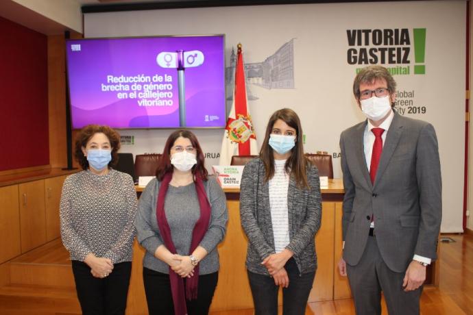 Fournier muestra su orgullo tras conocer que la céntrica Plaza del Iradier Arena en Vitoria pasará a llamarse Plaza de las Naiperas