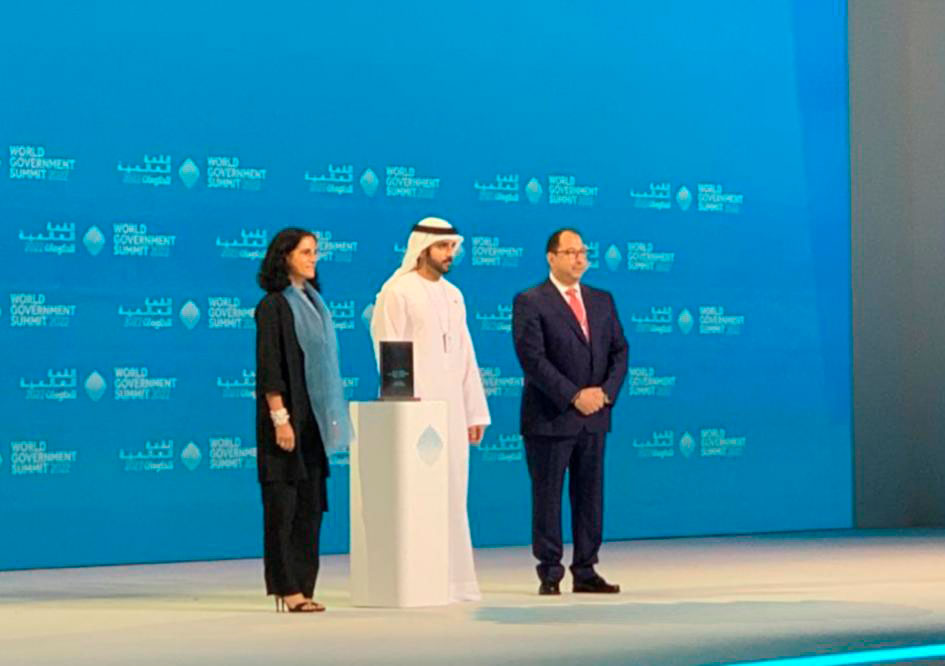 Ministra Azucena Arbeleche, príncipe de la corona de Dubái y de EUA Sheikh Hamdan bin Mohammed bin Rashid Al Maktoum