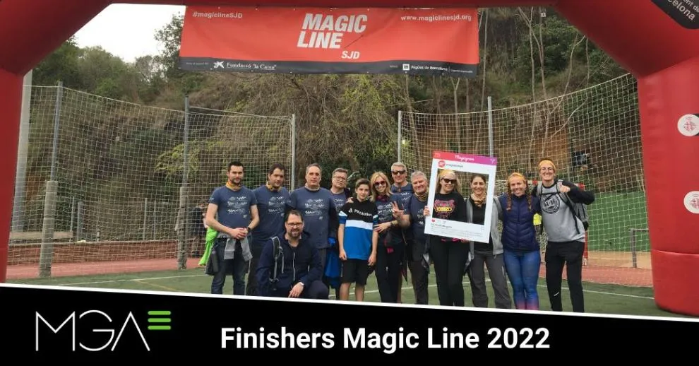 MGA participa en la caminata solidaria "Magic Line 2022"