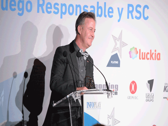 Premio Embajador de Juego Responsable (ex aequo): Bo Bernhard VER EL EMOTIVO VÍDEO