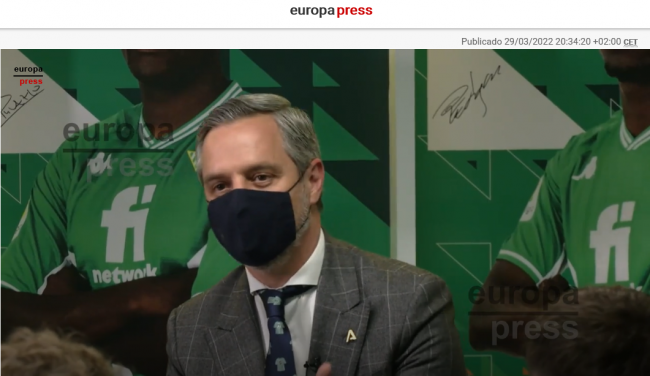 Repercusiones de la charla a la cantera del Betis del Proyecto FES y los vídeos del Consejero Juan Bravo hablando con los jóvenes: 