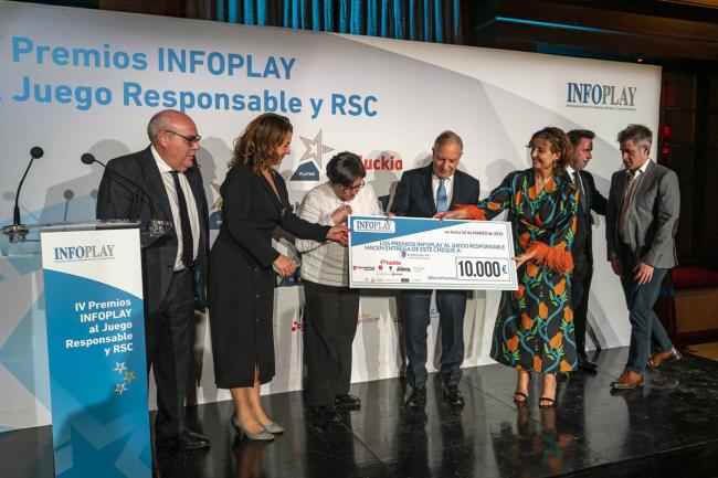 SEGUNDA GALERÍA DE FOTOS ENTREGA IV PREMIOS INFOPLAY AL JUEGO RESPONSABLE Y RSC en el TEATRO REAL de Madrid