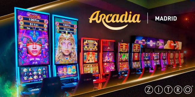 EL BRILLO DE LA FAMILIA GLARE DE ZITRO LLEGA A LOS SALONES ARCADIA 