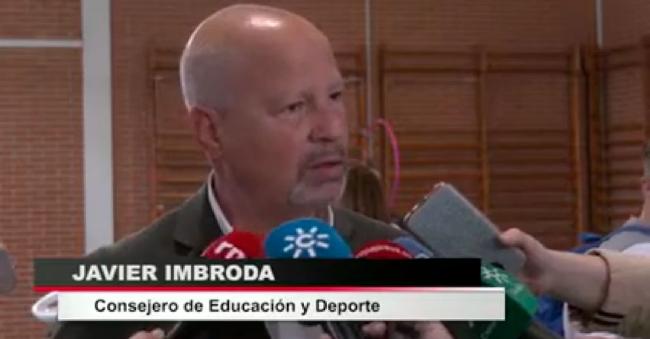  Fallece el consejero de Educación y exentrenador de baloncesto Javier Imbroda
