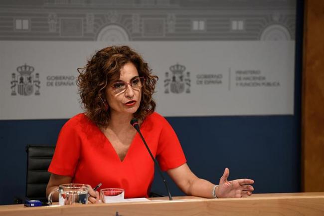 María Jesús Montero asiste a la firma de los convenios sociales de Loterías con Cruz Roja, la Asociación Española Contra el Cáncer y Cáritas Española