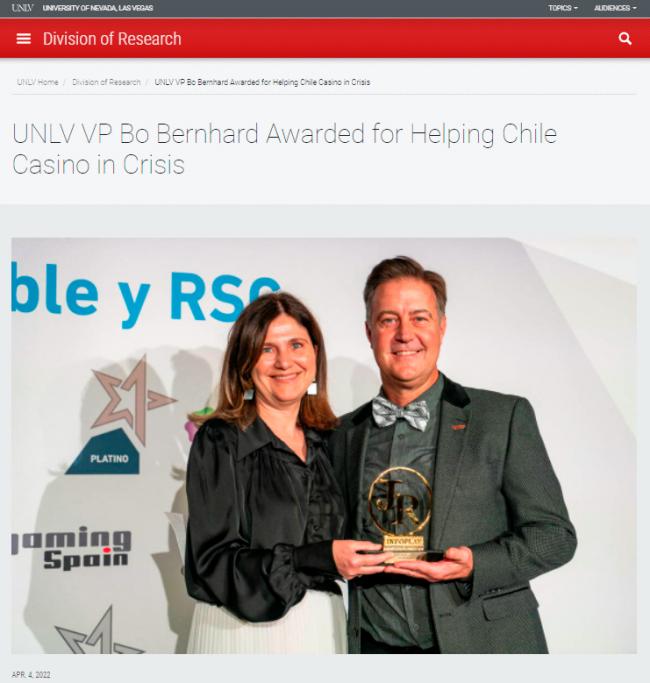 Susana Pastor y Bo Bernhard en la web de la UNLV