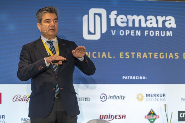 Emilio Gallego (Hostelería de España) sobre la percepción social negativa: “la estrategia del avestruz aquí no vale para nada. Hay que afrontar esas realidades, esas situaciones, analizarlas y ver cómo le podemos dar la vuelta”.