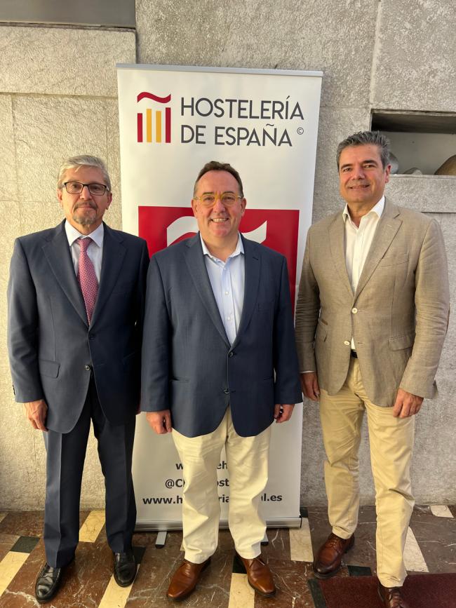 Mariano Casado, José Luis Yzuel y Emilio Gallego