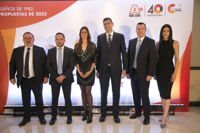 MERKUR DOSNIHA destaca su participación durante el IX Congreso de ANESAR y la cena de celebración del 40 aniversario
