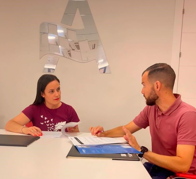 GRUPO AUPABET firma un convenio de colaboración con el Programa Incorpora de Fundación "la Caixa"