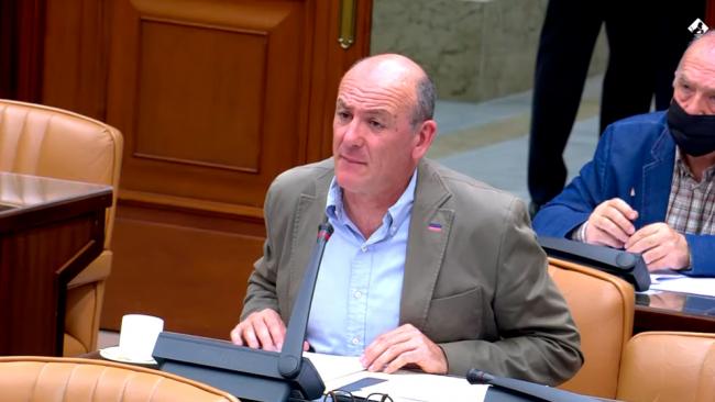 Joseba Agirretxea Urresti (EAJ-PNV) pone en valor la inclusión de la enmienda que hace referencia específica a los cuerpos de seguridad autonómicos