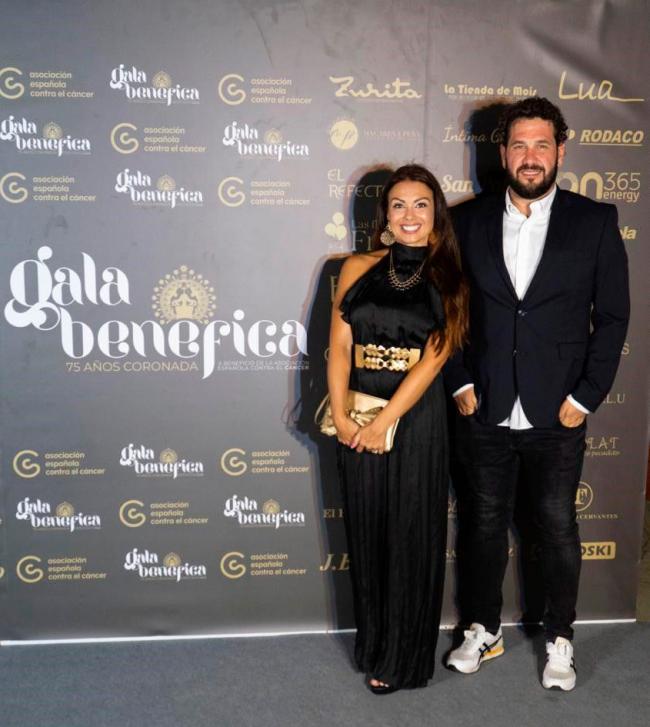 Bet on Ceuta patrocina la gala benéfica de la cofradía de África para recaudar fondos en la lucha contra el cáncer